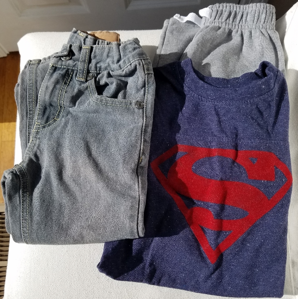 Mixes lot of boys 3t clothes